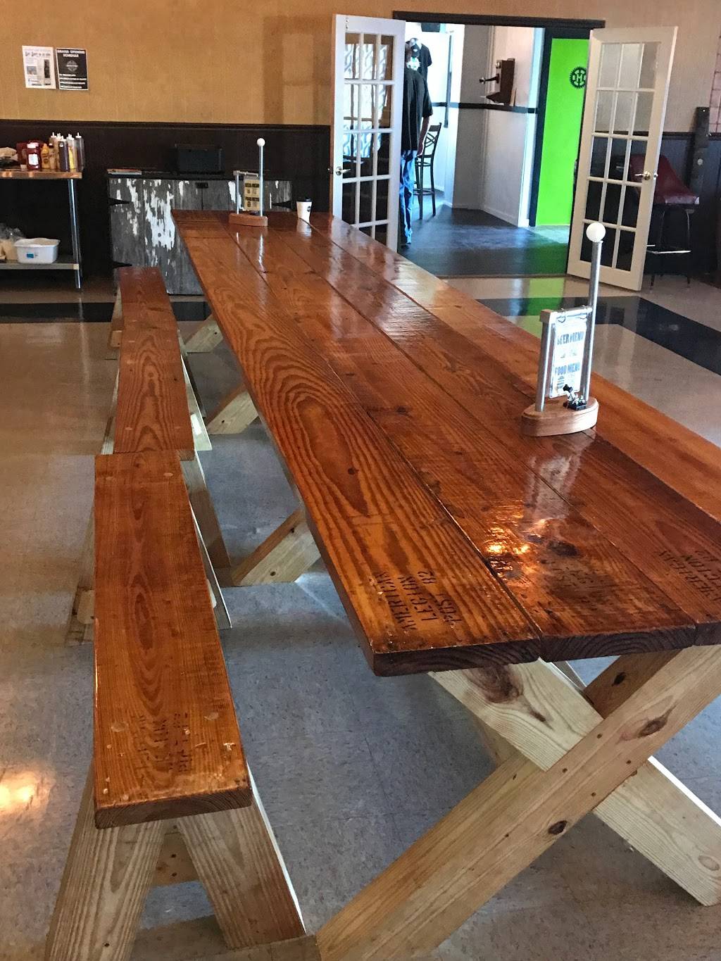 Inventors Brewpub | restaurant | 435 N Lake St Port, Port Washington, WI 53074, USA | 2622844690 OR +1 262-284-4690