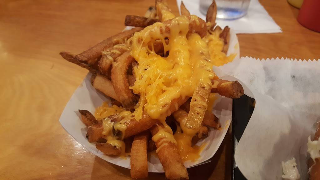 City Dogs | restaurant | 1316 E Cary St, Richmond, VA 23219, USA | 8043433647 OR +1 804-343-3647