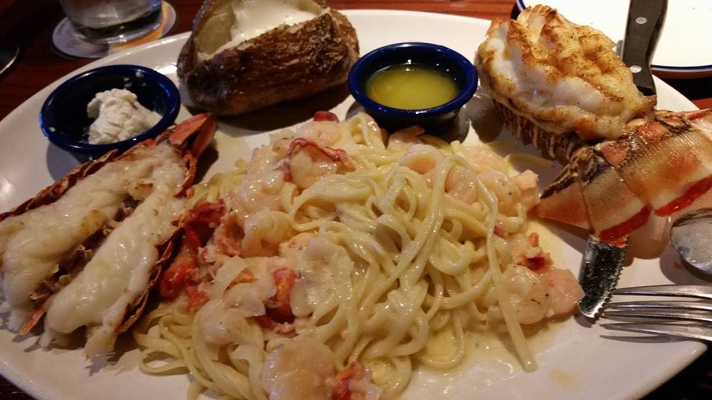 Red Lobster | restaurant | 359 S Illinois Ave, Oak Ridge, TN 37830, USA | 8654813330 OR +1 865-481-3330