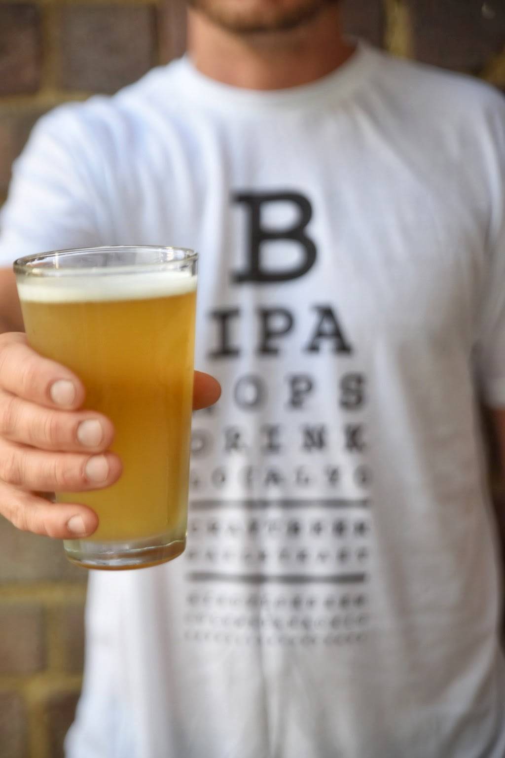 Birdfish Brewing Co. UP TOP | restaurant | 16 S Main St, Columbiana, OH 44408, USA | 3303339385 OR +1 330-333-9385