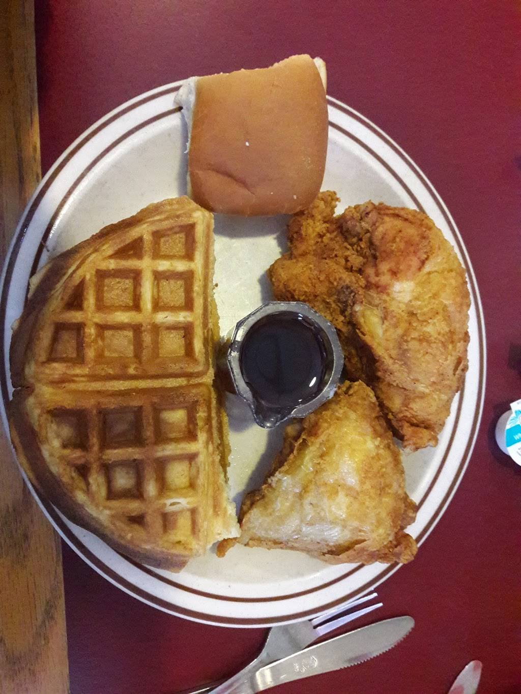 Foster Farms Livingston Cafe | cafe | 221 Stefani Ave, Livingston, CA 95334, USA | 2093947950 OR +1 209-394-7950