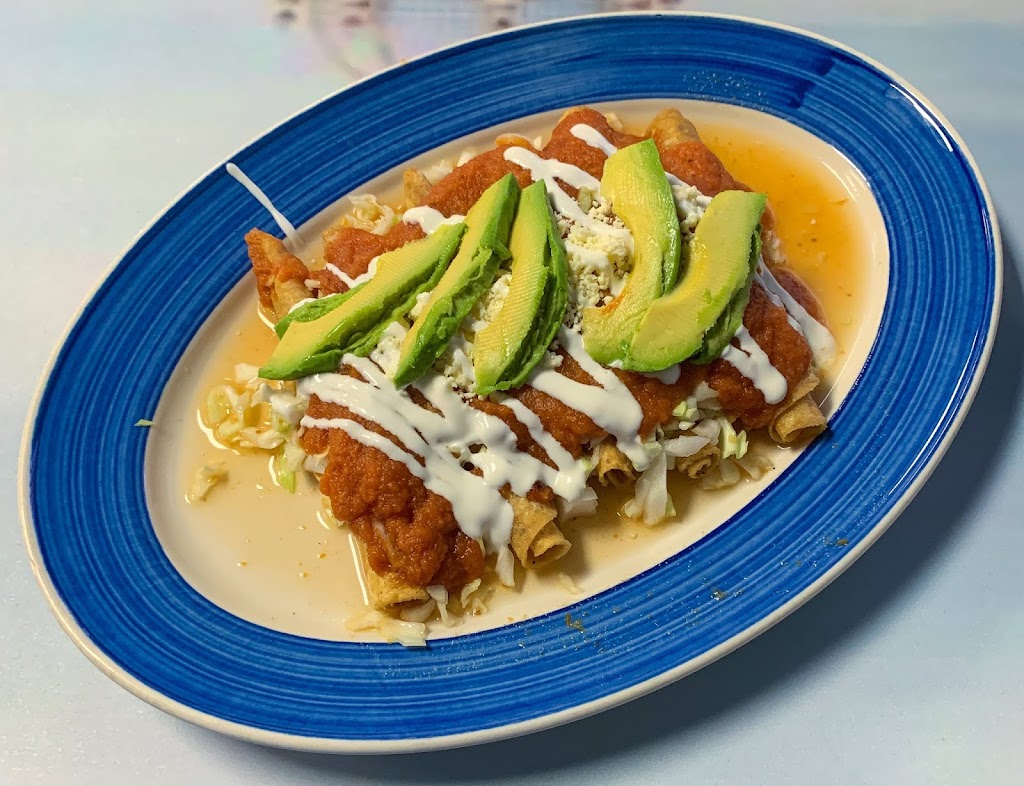 Ma Lupes Restaurant | restaurant | 390 W Aten Rd, Imperial, CA 92251, USA | 7603551180 OR +1 760-355-1180