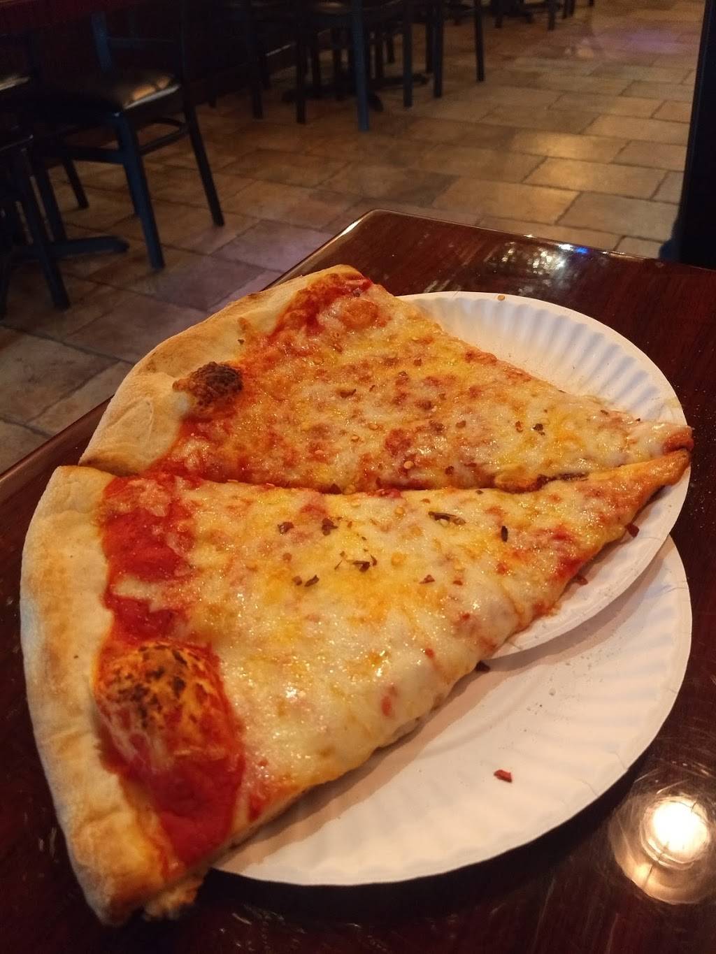 Frank And Dannys | restaurant | 4369 Amboy Rd, Staten Island, NY 10312, USA | 7183171100 OR +1 718-317-1100