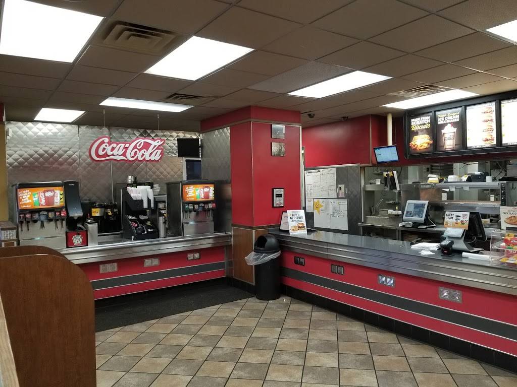 Hardees - Greenwood Commons Drive | restaurant | 102 Commons Dr, Greenwood, SC 29649, USA | 8642233005 OR +1 864-223-3005