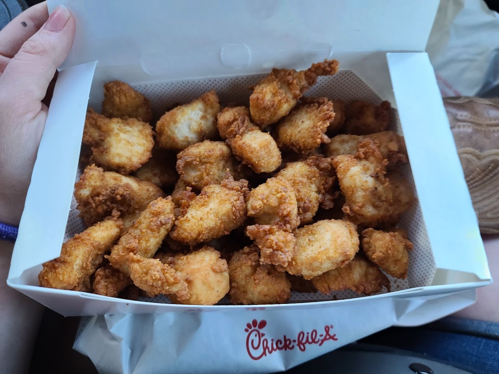 Chick-fil-A | restaurant | 435 Schillinger Rd S, Mobile, AL 36695, USA | 2516391163 OR +1 251-639-1163