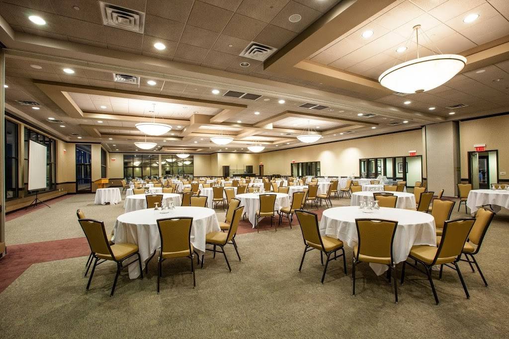 Sunnybrook Country Club | restaurant | 624 Port Sheldon St SW, Grandville, MI 49418, USA | 6164571100 OR +1 616-457-1100