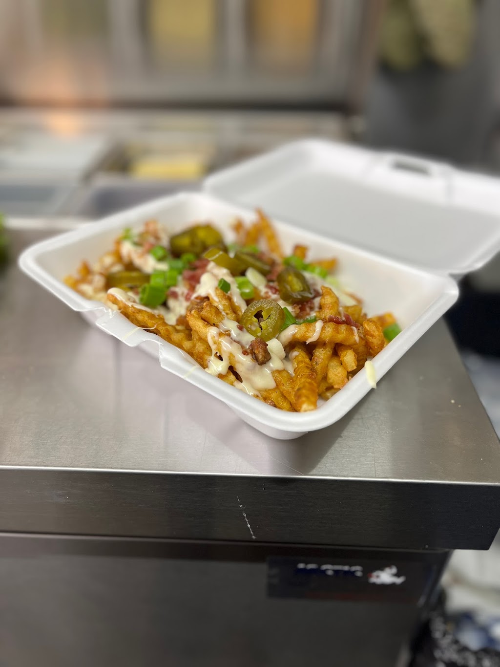 The. Lunch Box Food Truck | restaurant | 12622 MO-13, Kimberling City, MO 65686, USA | 4173447077 OR +1 417-344-7077