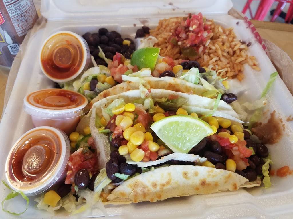 Boss Tacos | restaurant | 1550 N Federal Hwy, Boynton Beach, FL 33435, USA | 5615777843 OR +1 561-577-7843