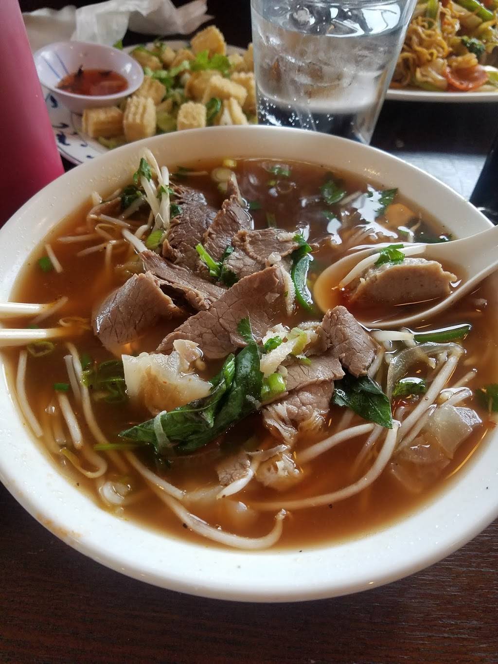 White Lotus Restaurant | restaurant | 35 SE Everett Mall Way # 106, Everett, WA 98208, USA | 4253558018 OR +1 425-355-8018