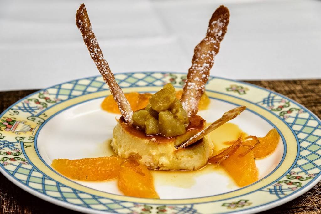 Le Vieux Logis | restaurant | 7925 Old Georgetown Rd, Bethesda, MD 20814, USA | 3016526816 OR +1 301-652-6816