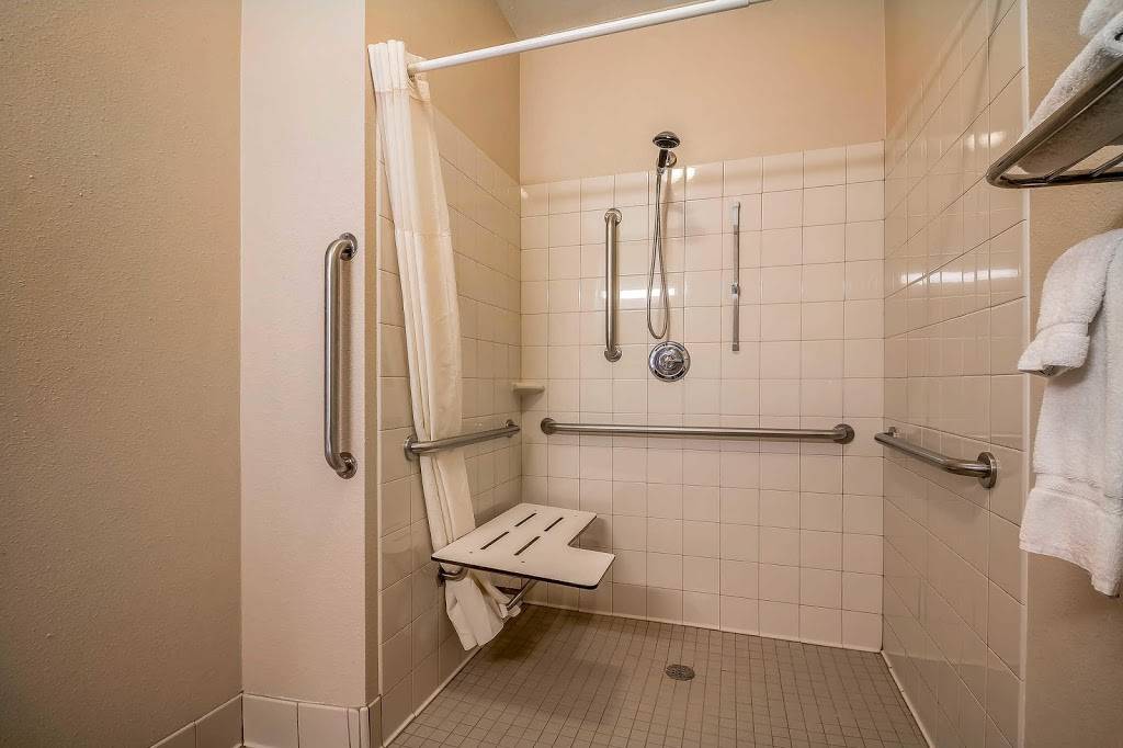 Quality Inn | restaurant | 209 W 9th St, Coralville, IA 52241, USA | 3198006023 OR +1 319-800-6023