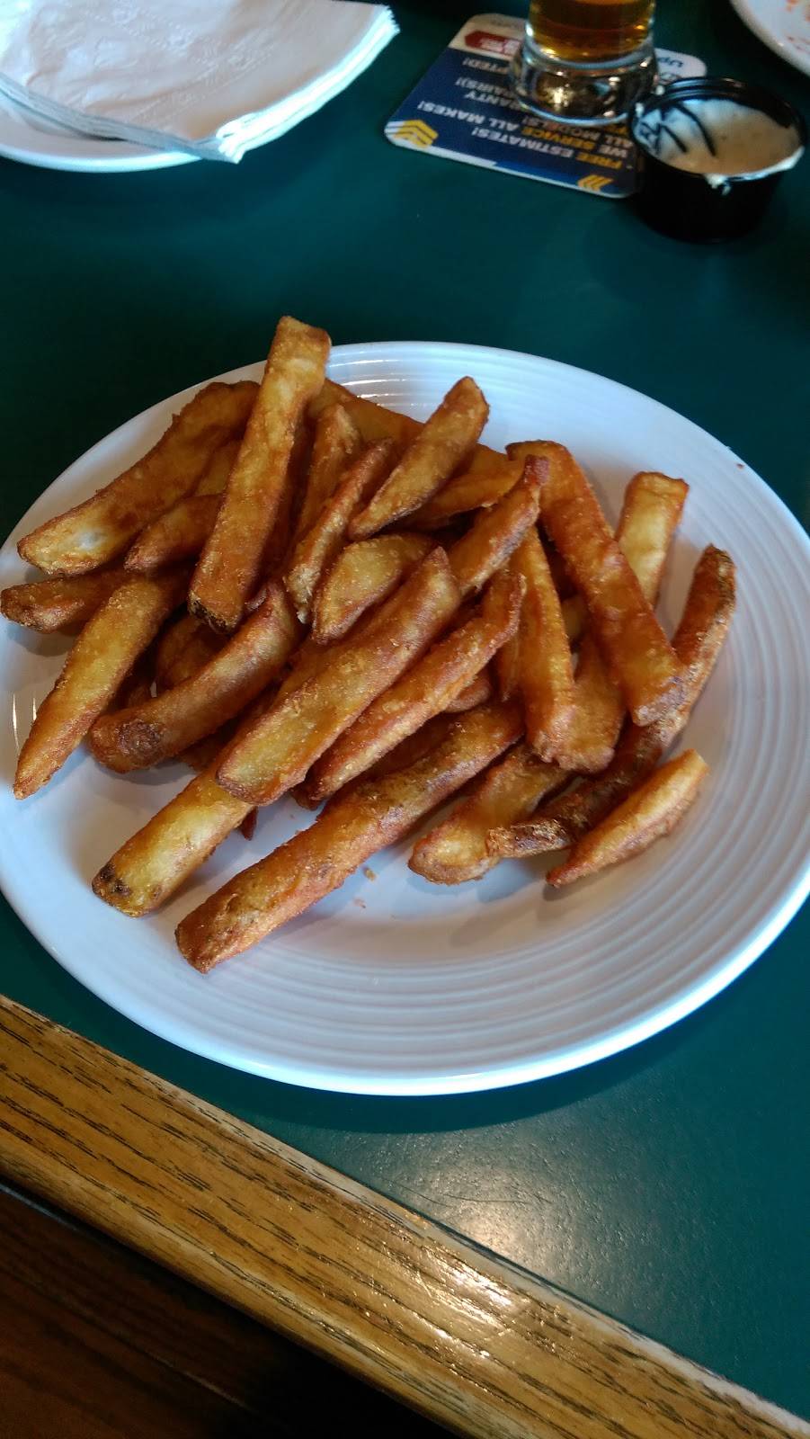 OTooles Restaurant Pub | restaurant | 118 Quaker Rd, Queensbury, NY 12804, USA | 5187933389 OR +1 518-793-3389