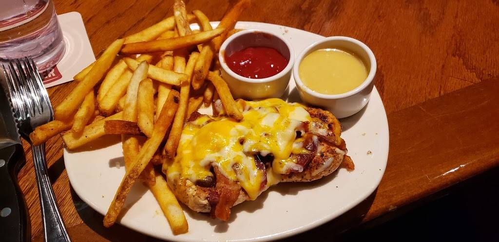 Outback Steakhouse | restaurant | 3463 Hutton St, Springfield, OR 97477, USA | 5417467700 OR +1 541-746-7700