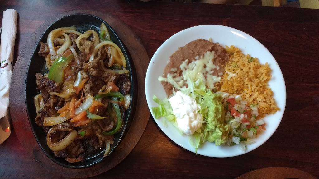 Chiapas Mexican Grill | restaurant | 298 N Main St, Centerville, OH 45459, USA | 9379493390 OR +1 937-949-3390