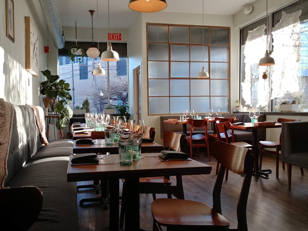 Cadence Restaurant | restaurant | 161 W Girard Ave, Philadelphia, PA 19123, USA | 2154197537 OR +1 215-419-7537