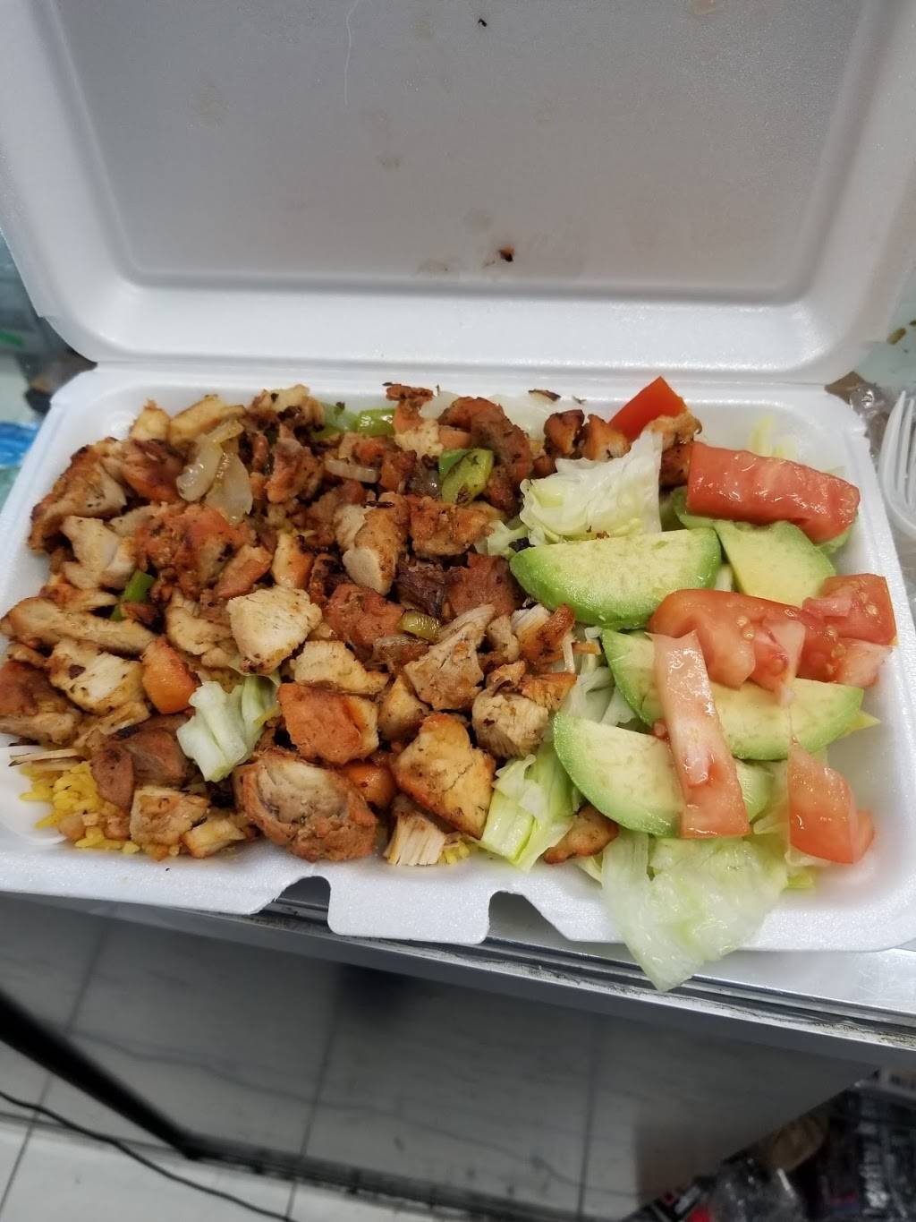 sams food castle | restaurant | 9904 Rockaway Beach Blvd, Rockaway Park, NY 11694, USA | 9179299132 OR +1 917-929-9132