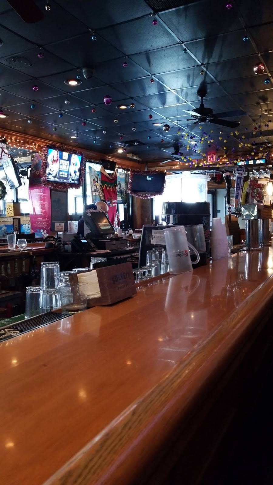 Puglianos Italian Grill | restaurant | 1808 Golden Mile Hwy, Pittsburgh, PA 15239, USA | 7243278991 OR +1 724-327-8991