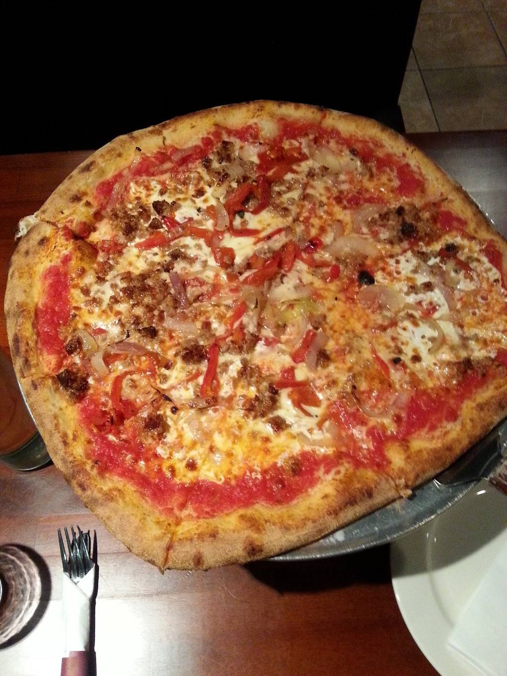 Fiamma Wood Fired Pizza | restaurant | 558 Bloomfield Ave, Montclair, NJ 07042, USA | 8623334135 OR +1 862-333-4135