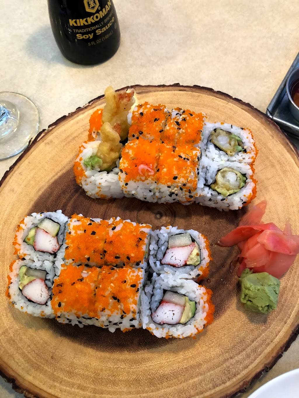 Tom Yum Thai & Sushi Restaurant | restaurant | 104 Patricia Ave, Dunedin, FL 34698, USA | 7279539898 OR +1 727-953-9898