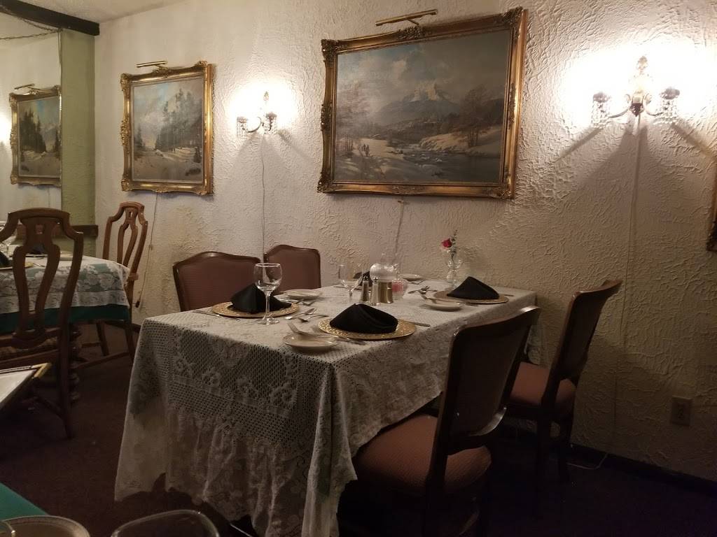 Das Stein Haus | restaurant | 1436 Southridge Dr, Jefferson City, MO 65109, USA | 5736343869 OR +1 573-634-3869