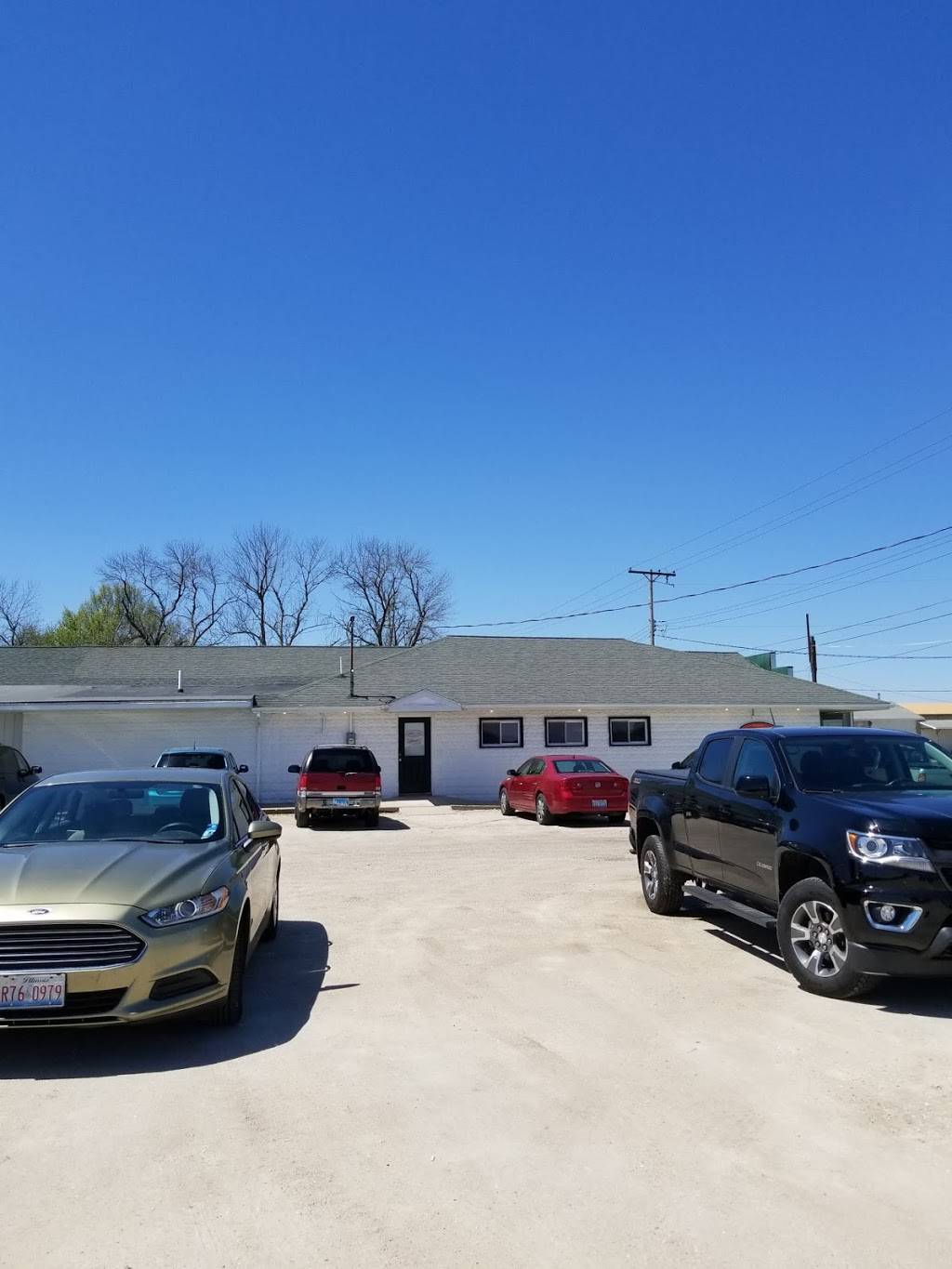 Josies Tap and Blondies Roast Beef | restaurant | 1030 E Linn St, Canton, IL 61520, USA | 3092195148 OR +1 309-219-5148