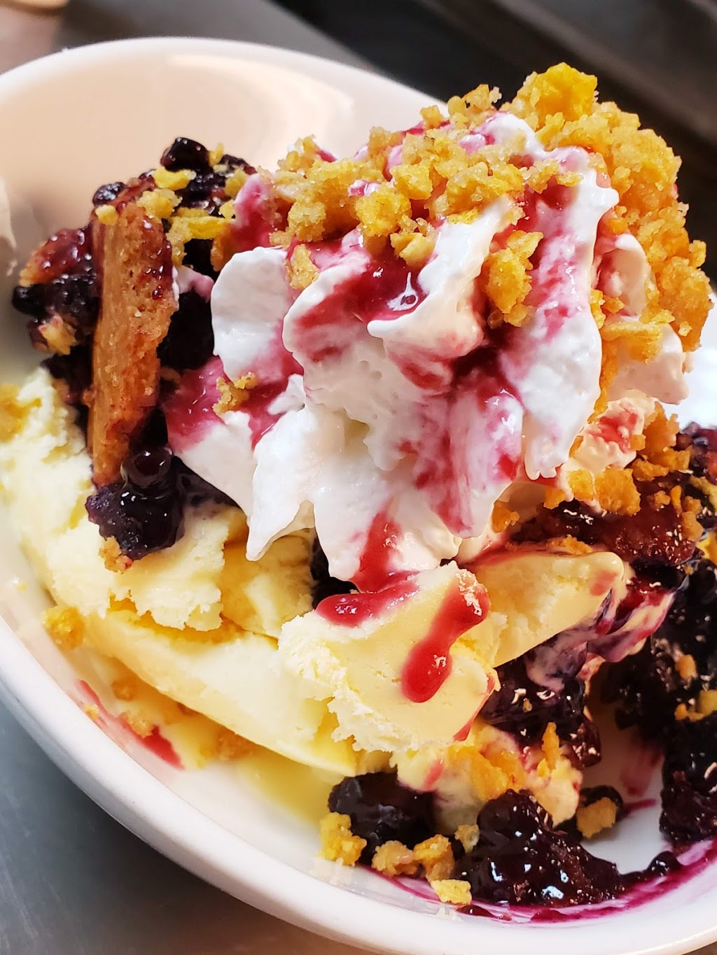 Hickory Street Kitchen & Cocktails | restaurant | 10 7th Ave W, Sisseton, SD 57262, USA | 6056982070 OR +1 605-698-2070