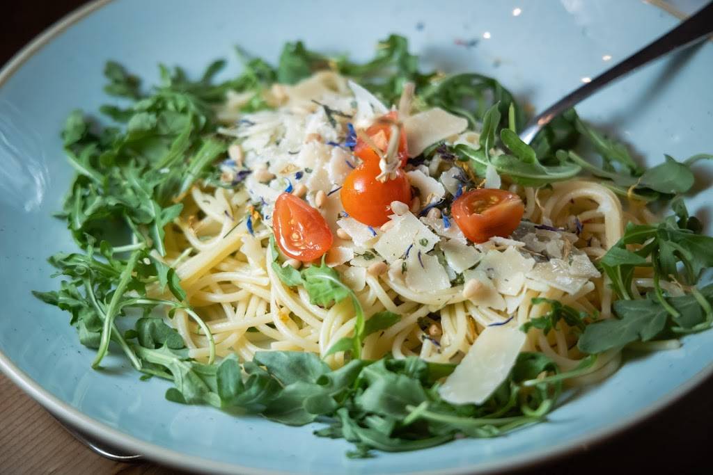 Almresi Vail | restaurant | 298 Hanson Ranch Rd, Vail, CO 81657, USA | 9704704174 OR +1 970-470-4174