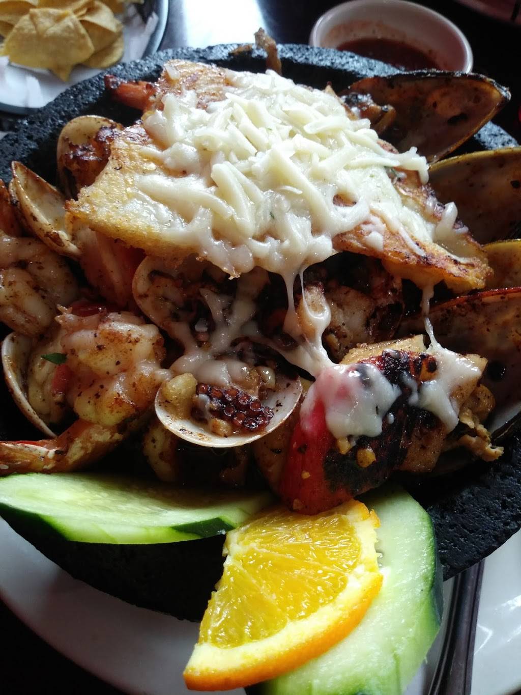 La Perla del Pacifico Oakland | restaurant | 4149 Foothill Blvd, Oakland, CA 94601, USA | 5102616671 OR +1 510-261-6671