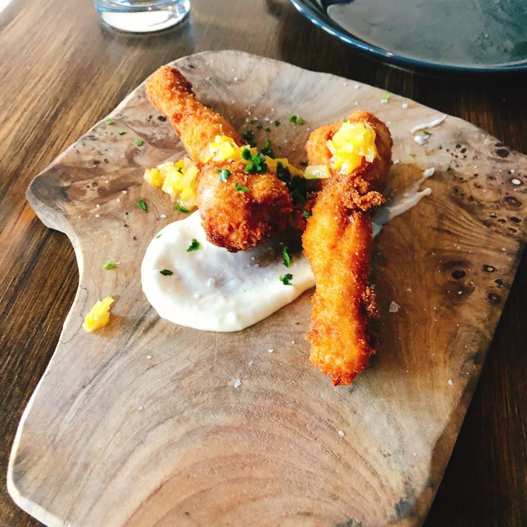 Bar Purlieu | restaurant | 1530 Willamette St, Eugene, OR 97401, USA | 4582017044 OR +1 458-201-7044