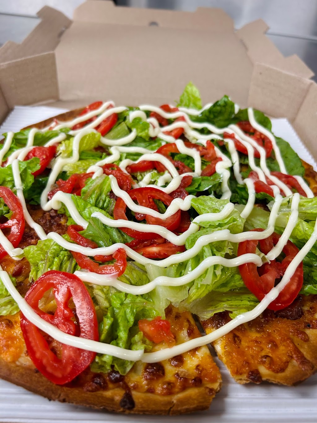 Vitos Pizza & Subs Holland | meal delivery | 909 S McCord Rd, Holland, OH 43528, USA | 4198654321 OR +1 419-865-4321