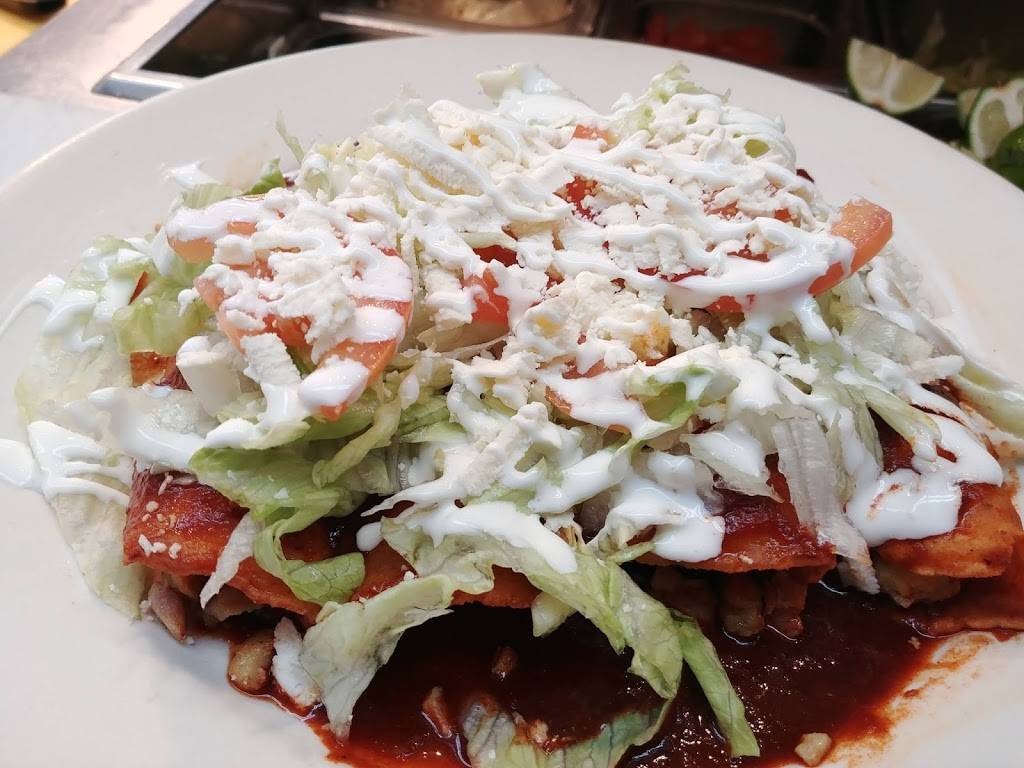 Pollos y Carnitas Don Betos | restaurant | 10368 US-70 BUS, Clayton, NC 27520, USA | 9192438749 OR +1 919-243-8749