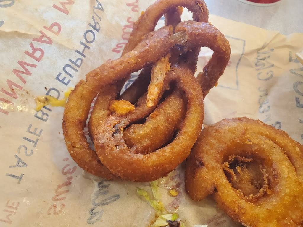 Blakes Lotaburger | restaurant | 12371 Edgemere Blvd #215, El Paso, TX 79938, USA | 9153135112 OR +1 915-313-5112