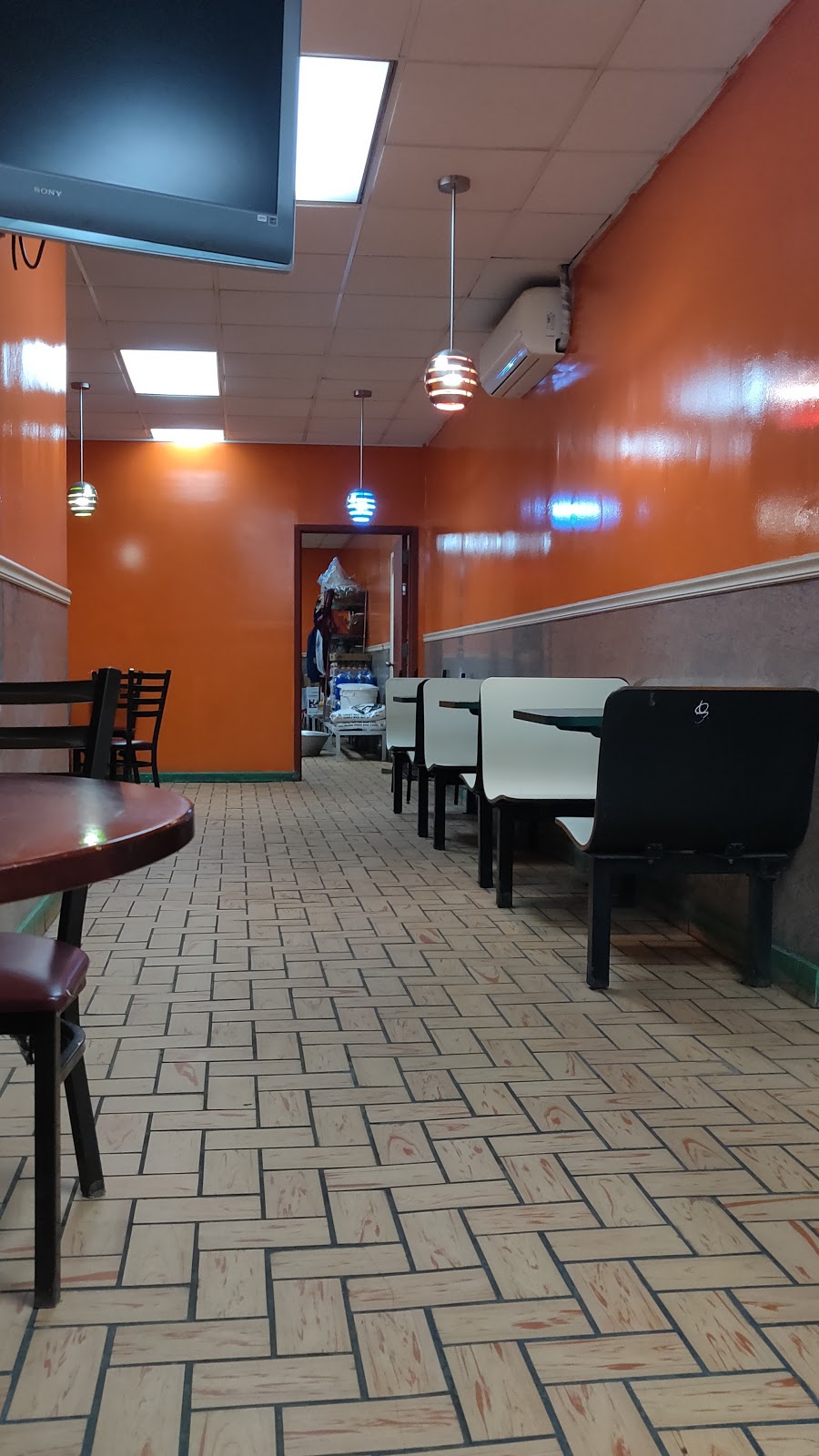 Happy Garden | restaurant | 29-26 30th Ave, Astoria, NY 11102, USA | 7182741195 OR +1 718-274-1195