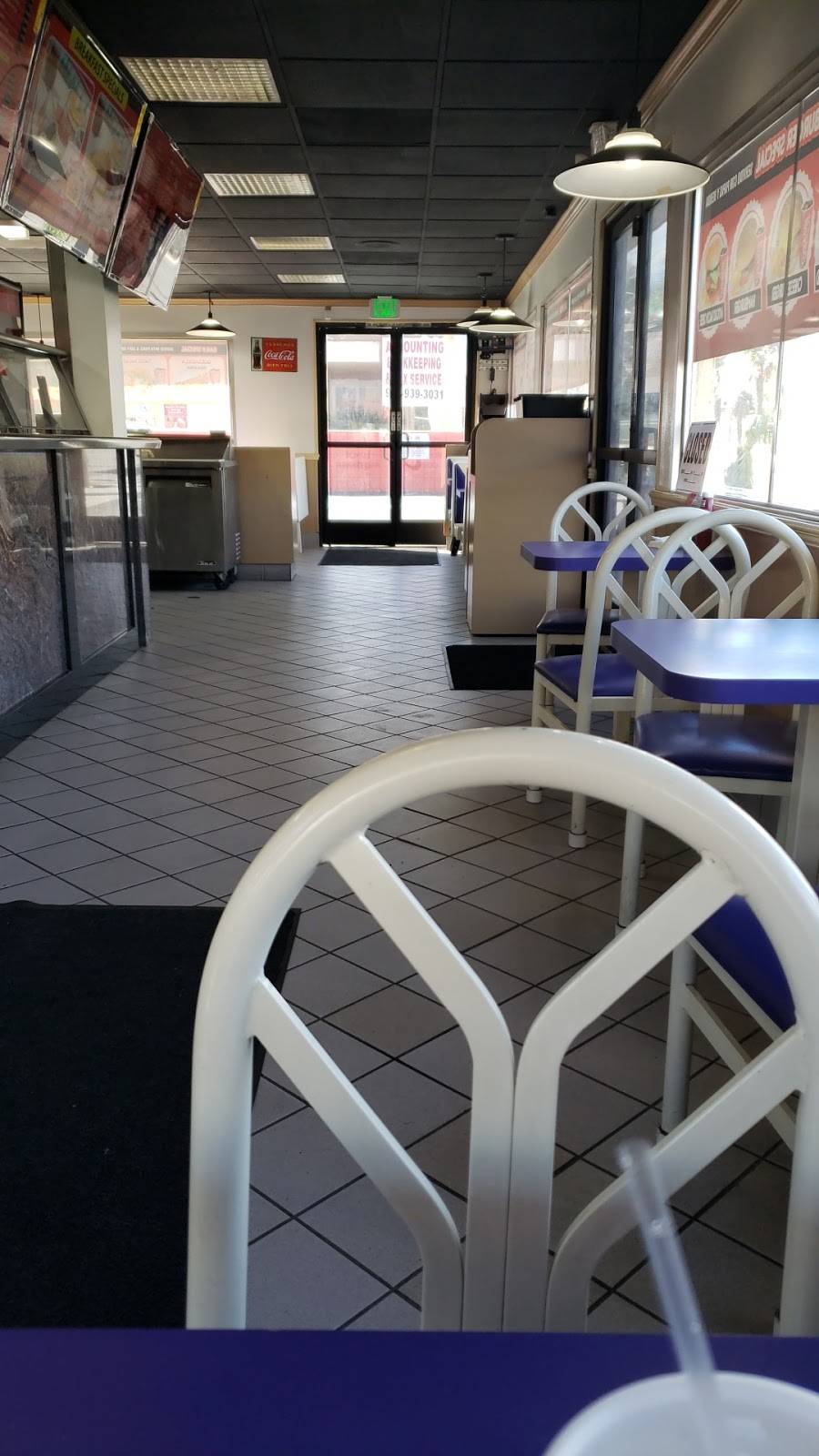 Valley Burgers | restaurant | 610 W Valley Blvd, Colton, CA 92324, USA | 9092643939 OR +1 909-264-3939