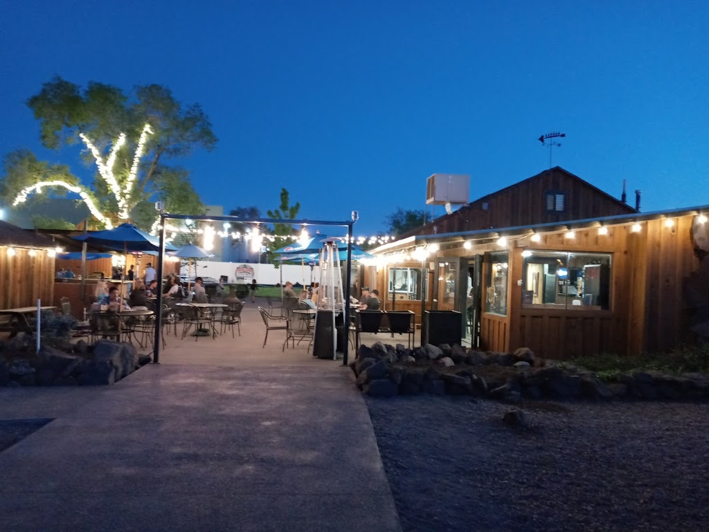 The House | restaurant | 1191 Hall E, Show Low, AZ 85901, USA | 9285379273 OR +1 928-537-9273