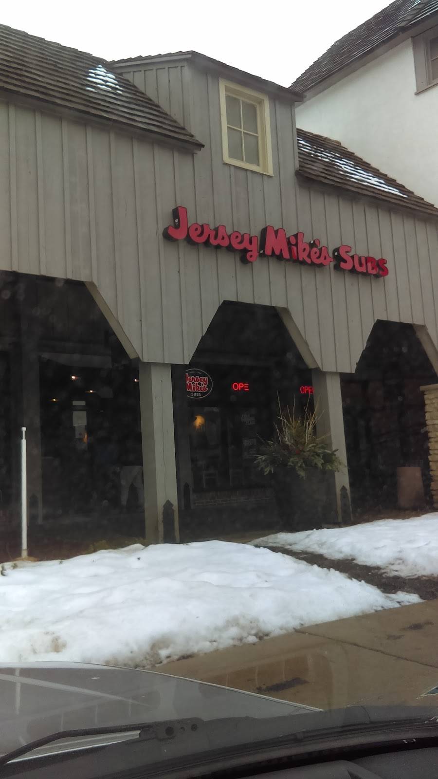 Jersey Mikes Subs | restaurant | 2565 Waukegan Rd Unit 132, Bannockburn, IL 60015, USA | 8476079889 OR +1 847-607-9889