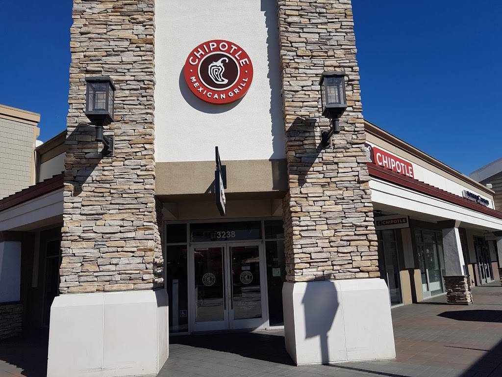 Chipotle Mexican Grill | restaurant | 3238 Livermore Outlets Dr, Livermore, CA 94551, USA | 9253730453 OR +1 925-373-0453
