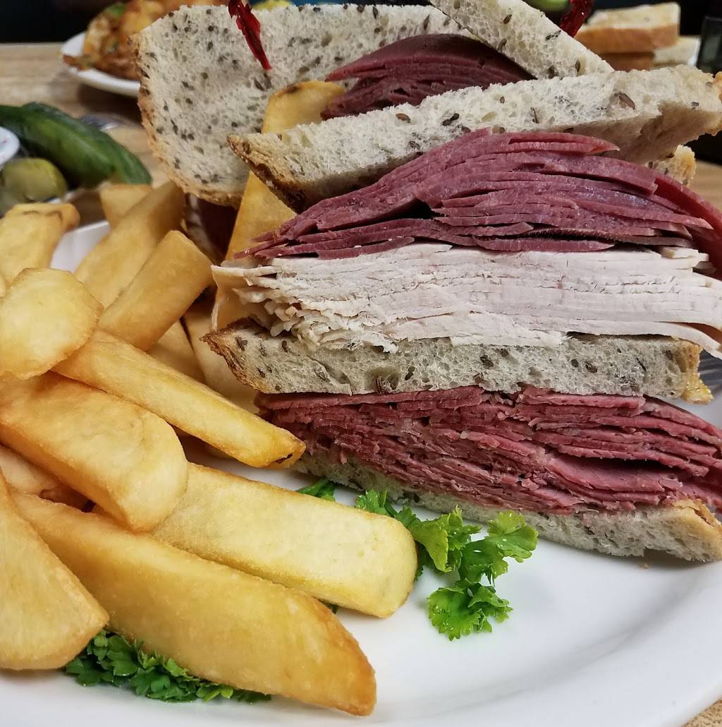 Morts Deli Tarzana | restaurant | 18452 Clark St, Tarzana, CA 91356, USA | 8183453700 OR +1 818-345-3700