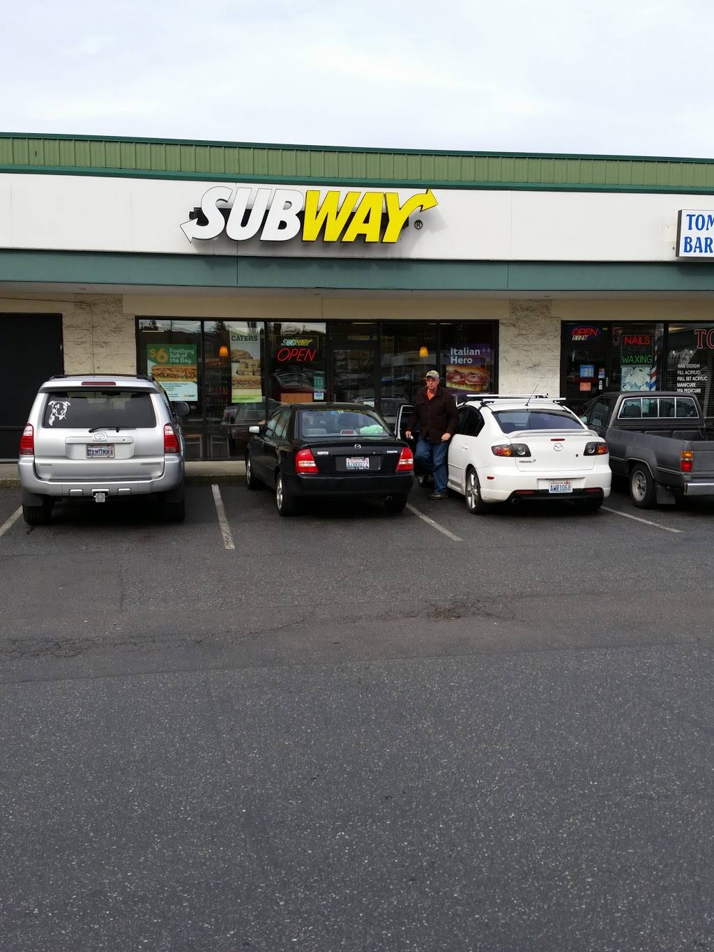 Subway | meal takeaway | 5129 Evergreen Way Suite 2, Everett, WA 98203, USA | 4252583663 OR +1 425-258-3663