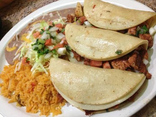 El Indio Mexican Restaurant | restaurant | 1369 S Babcock St, Melbourne, FL 32901, USA | 3217287200 OR +1 321-728-7200