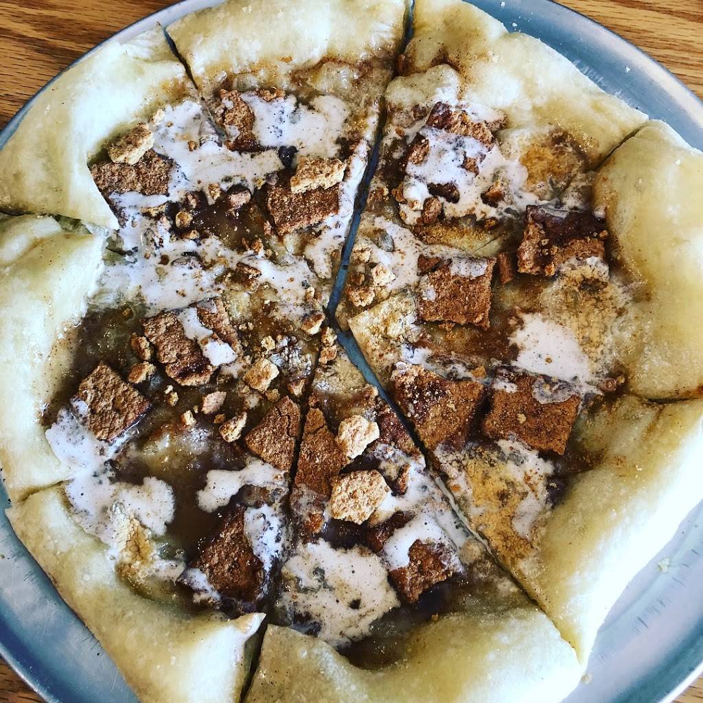 HonDough Pizza Company | restaurant | 1214 18th St, Hondo, TX 78861, USA | 8304260855 OR +1 830-426-0855