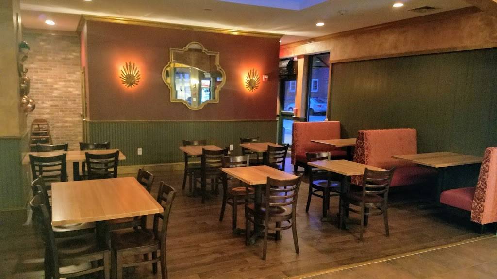 Fiorellas | meal delivery | 575 Washington St, Wellesley, MA 02482, USA | 7816948800 OR +1 781-694-8800