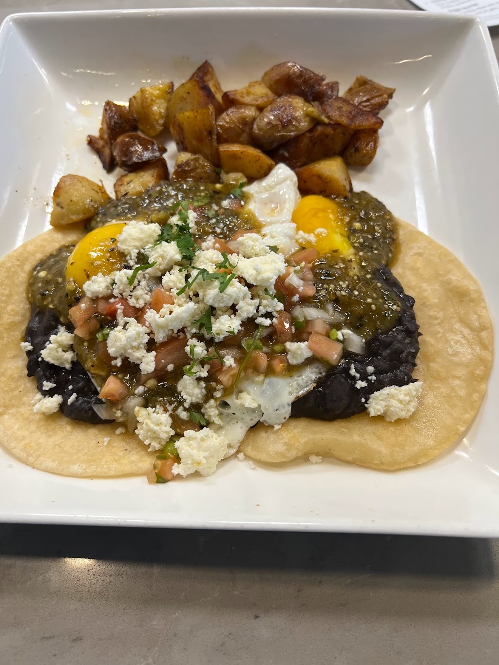 La Pesca Blue | restaurant | 15529 Union Ave, Los Gatos, CA 95032, USA | 4089636111 OR +1 408-963-6111