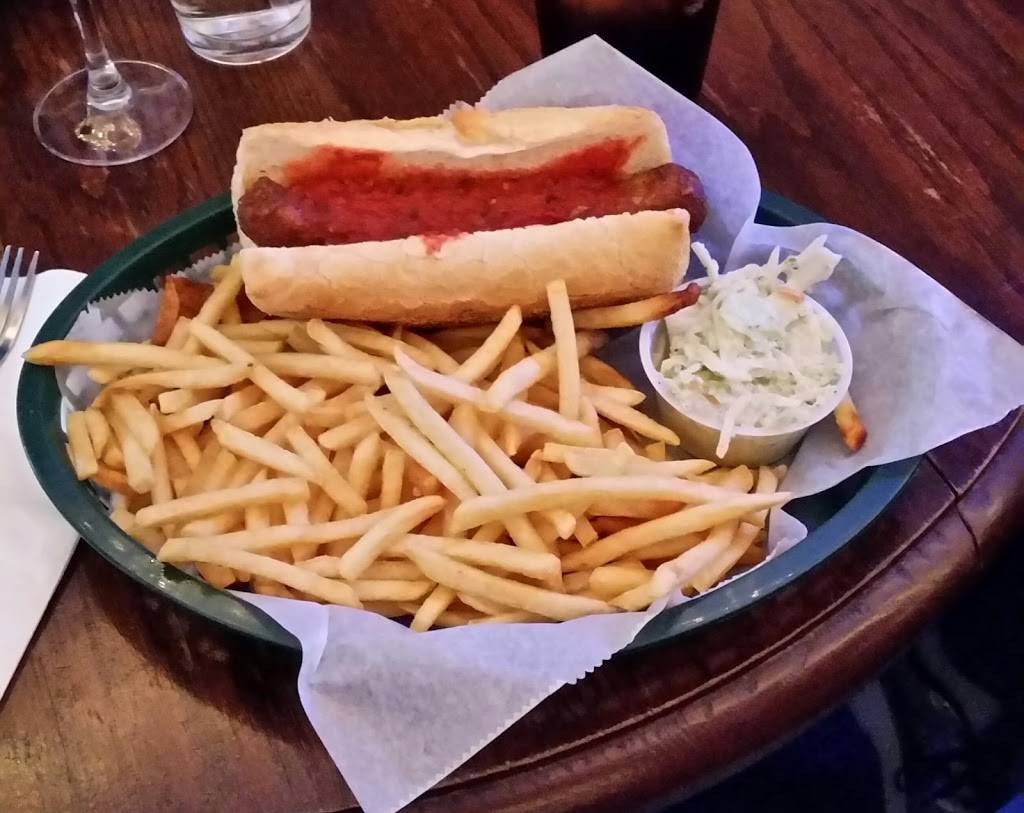 Cuzins Tavern & Pizza | restaurant | 17704 Oak Park Ave, Tinley Park, IL 60477, USA | 7086331144 OR +1 708-633-1144