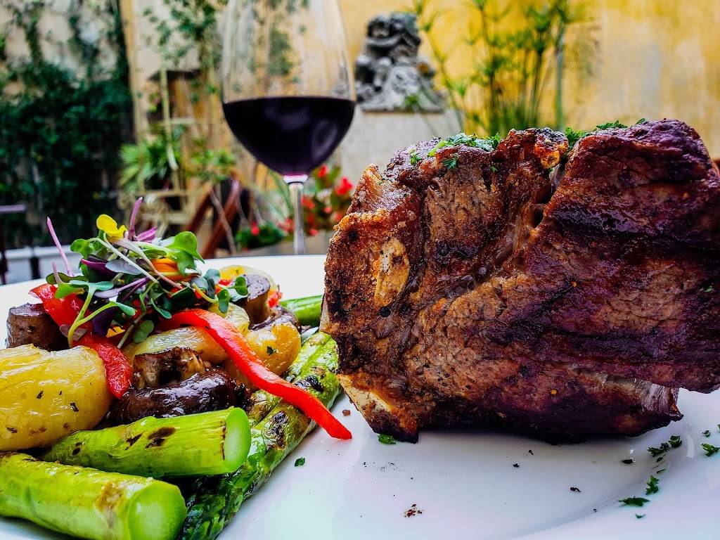 The Braford Steakhouse | restaurant | 100 N 2nd St, Fort Pierce, FL 34950, USA | 7728829131 OR +1 772-882-9131