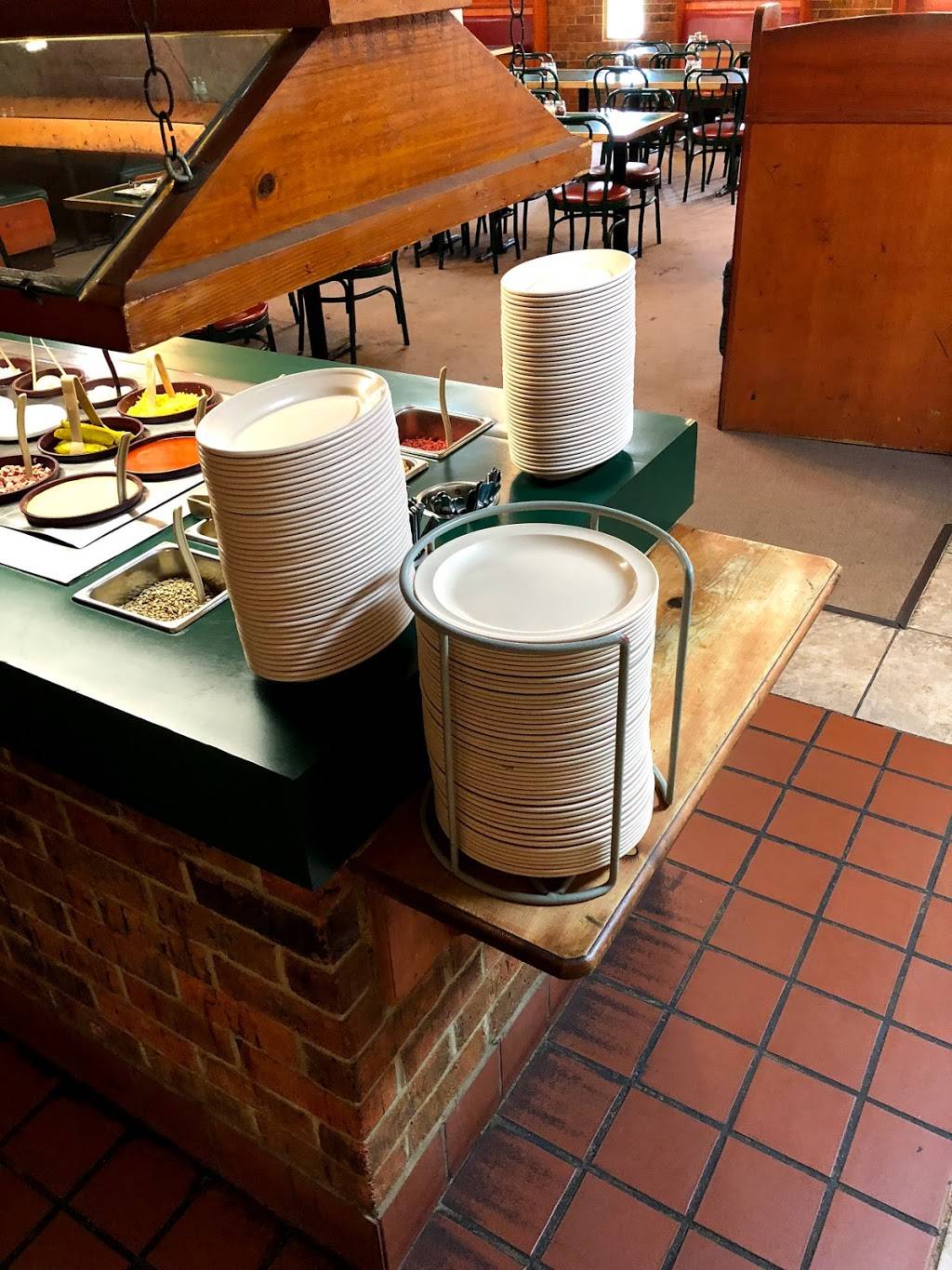 Pizza Time | restaurant | 22227 Depot St, Lexington, MS 39095, USA | 6624503311 OR +1 662-450-3311