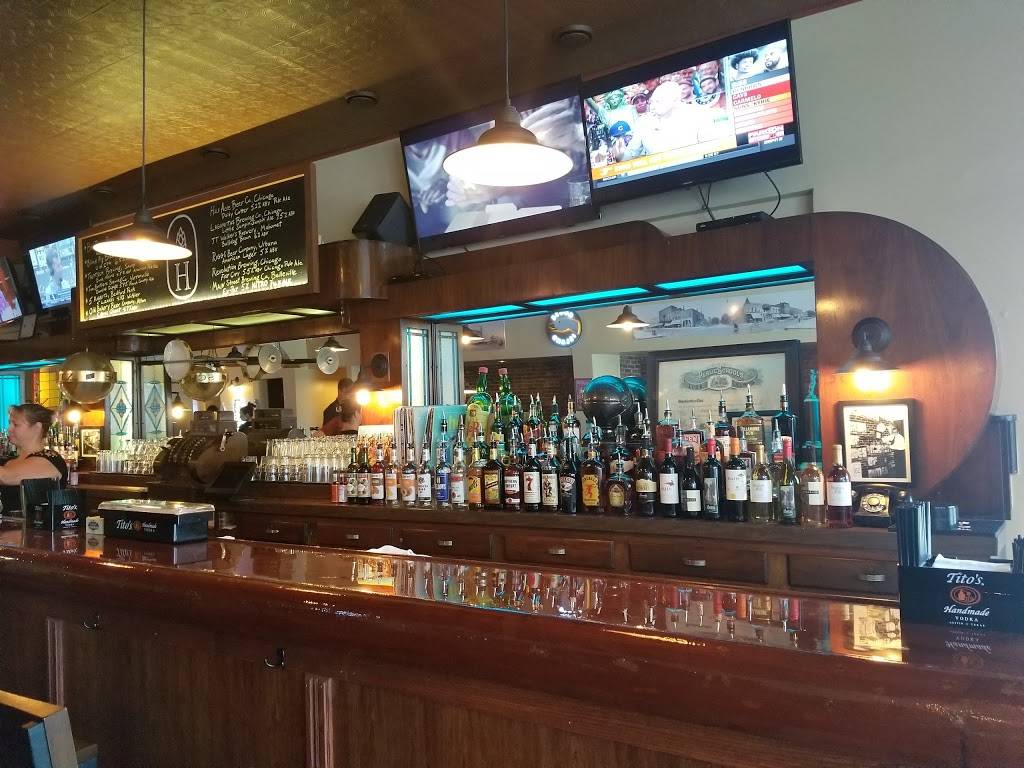 Harvest Ale House | restaurant | S Market St, Paxton, IL 60957, USA | 2179796465 OR +1 217-979-6465