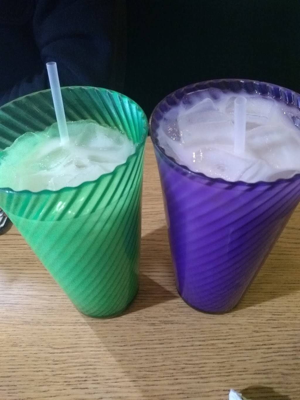 Taqueria Los Compadres | restaurant | 10904 Q St, Omaha, NE 68137, USA | 4029165218 OR +1 402-916-5218