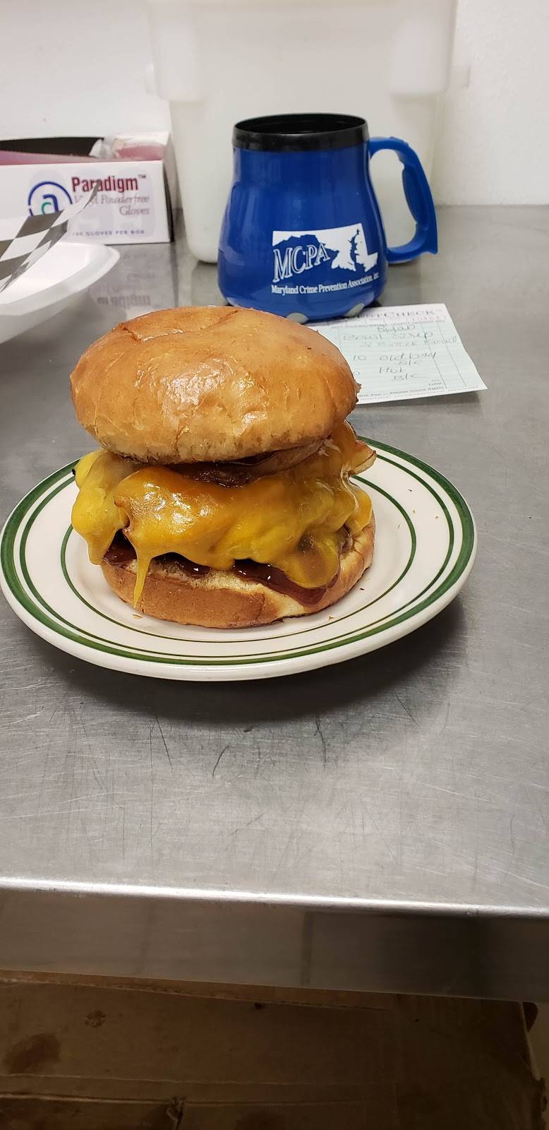 Pool n pints | restaurant | 8 Aberdeen shopping plz, Aberdeen, MD 21001, USA | 4103066021 OR +1 410-306-6021