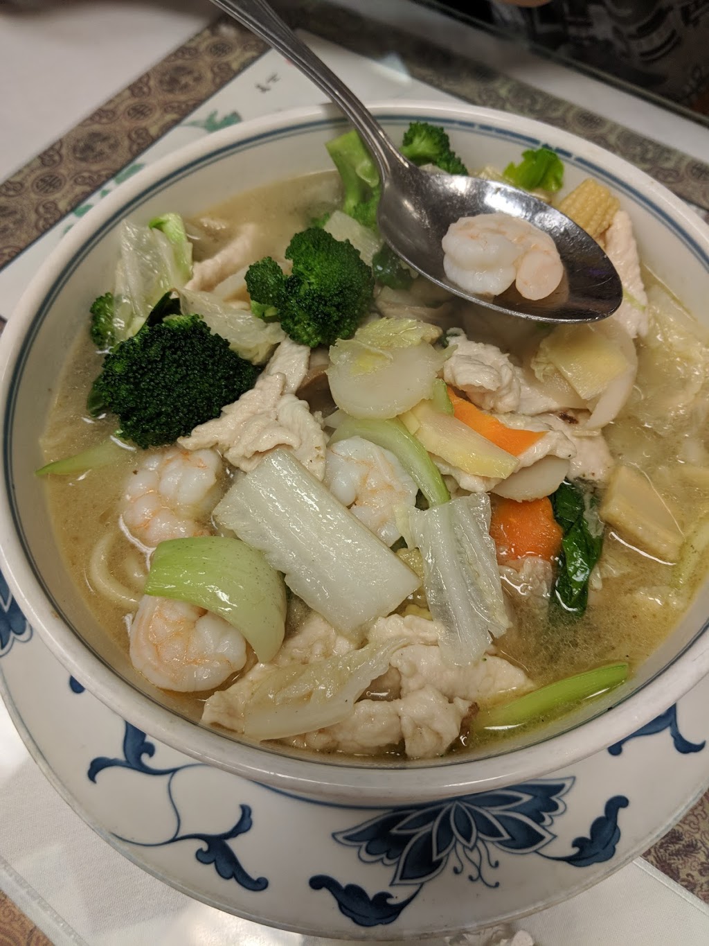 Ming Tree Cafe | restaurant | 2711 Killarney Way, Tallahassee, FL 32309, USA | 8508948888 OR +1 850-894-8888